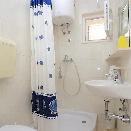 Maja Apartamento